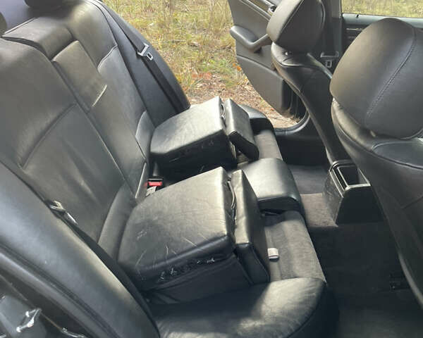 Черный БМВ 3 Серия, объемом двигателя 1.9 л и пробегом 300 тыс. км за 2800 $, фото 6 на Automoto.ua