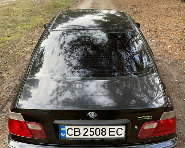 Черный БМВ 3 Серия, объемом двигателя 1.9 л и пробегом 300 тыс. км за 2800 $, фото 5 на Automoto.ua