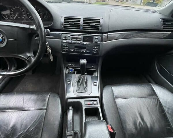 Чорний БМВ 3 Серія, об'ємом двигуна 1.9 л та пробігом 300 тис. км за 3333 $, фото 6 на Automoto.ua