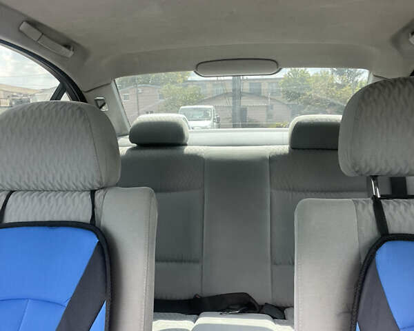 Чорний БМВ 3 Серія, об'ємом двигуна 2 л та пробігом 371 тис. км за 4500 $, фото 9 на Automoto.ua