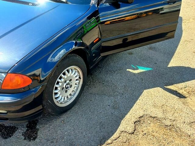 Чорний БМВ 3 Серія, об'ємом двигуна 1.9 л та пробігом 315 тис. км за 4700 $, фото 6 на Automoto.ua