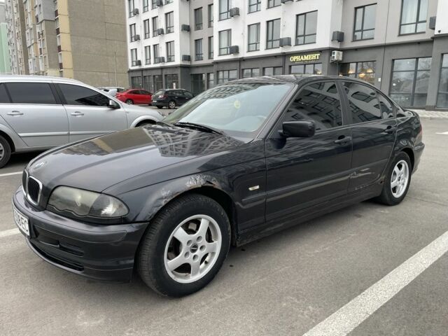 Черный БМВ 3 Серия, объемом двигателя 1.9 л и пробегом 300 тыс. км за 3333 $, фото 1 на Automoto.ua