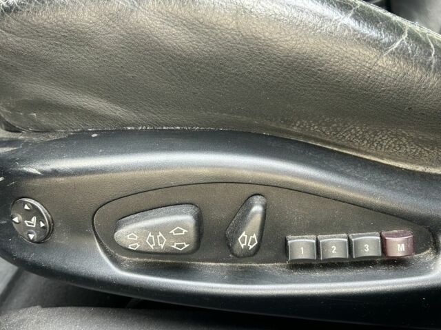 Чорний БМВ 3 Серія, об'ємом двигуна 2.9 л та пробігом 336 тис. км за 7000 $, фото 11 на Automoto.ua