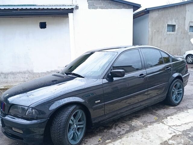 Черный БМВ 3 Серия, объемом двигателя 2 л и пробегом 240 тыс. км за 3999 $, фото 5 на Automoto.ua