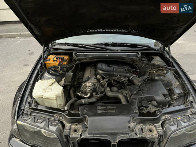 Черный БМВ 3 Серия, объемом двигателя 1.9 л и пробегом 380 тыс. км за 4000 $, фото 29 на Automoto.ua