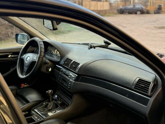 Черный БМВ 3 Серия, объемом двигателя 2 л и пробегом 280 тыс. км за 2650 $, фото 11 на Automoto.ua