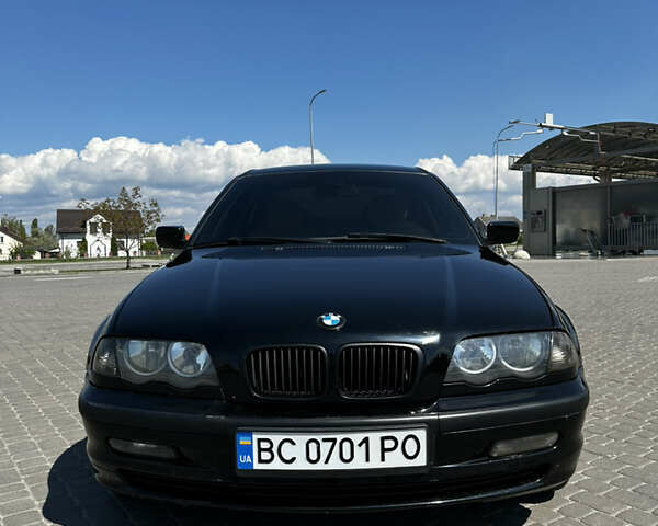 Черный БМВ 3 Серия, объемом двигателя 1.9 л и пробегом 326 тыс. км за 4600 $, фото 1 на Automoto.ua