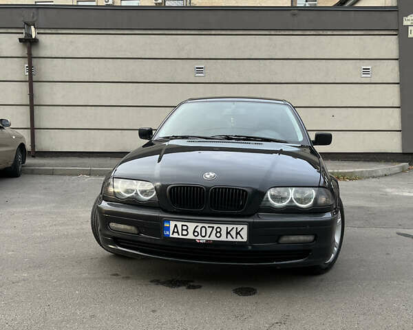 Черный БМВ 3 Серия, объемом двигателя 1.9 л и пробегом 380 тыс. км за 4000 $, фото 1 на Automoto.ua