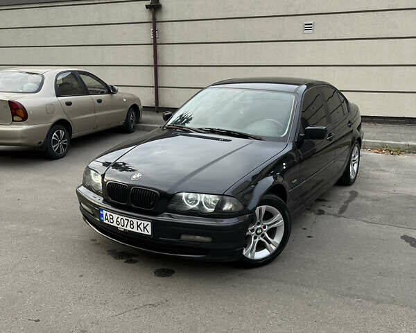 Черный БМВ 3 Серия, объемом двигателя 1.9 л и пробегом 380 тыс. км за 4000 $, фото 4 на Automoto.ua