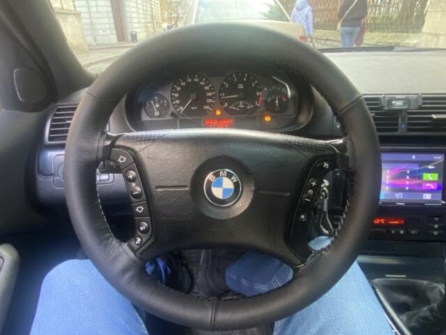 Черный БМВ 3 Серия, объемом двигателя 1.9 л и пробегом 329 тыс. км за 4400 $, фото 1 на Automoto.ua