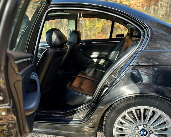 Чорний БМВ 3 Серія, об'ємом двигуна 2.93 л та пробігом 302 тис. км за 5500 $, фото 21 на Automoto.ua