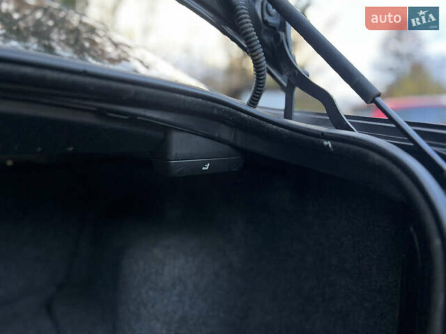 Черный БМВ 3 Серия, объемом двигателя 2 л и пробегом 412 тыс. км за 3750 $, фото 37 на Automoto.ua
