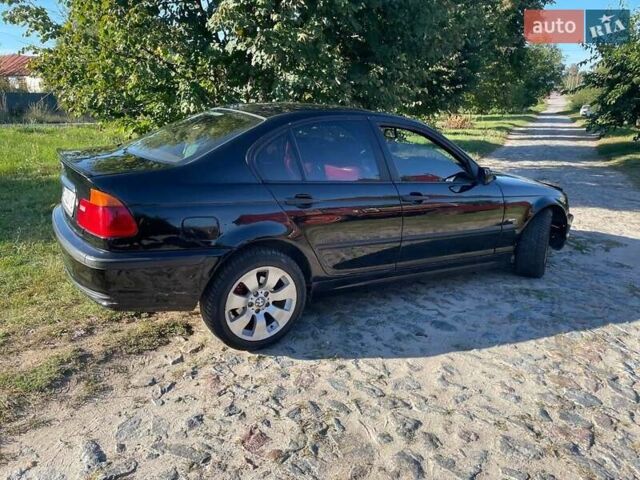 Черный БМВ 3 Серия, объемом двигателя 2 л и пробегом 302 тыс. км за 3850 $, фото 5 на Automoto.ua