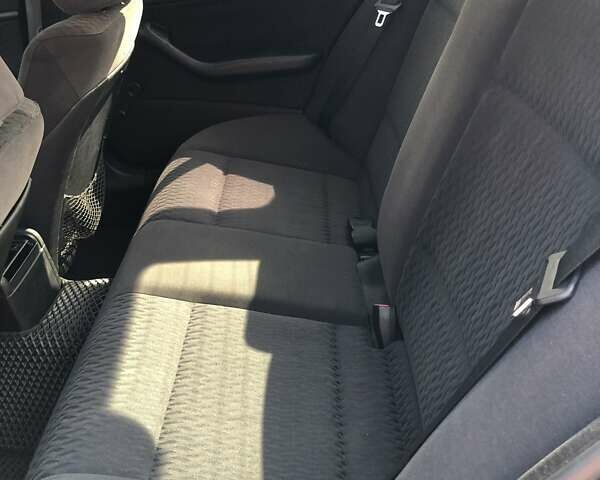 Черный БМВ 3 Серия, объемом двигателя 1.9 л и пробегом 222 тыс. км за 4700 $, фото 2 на Automoto.ua