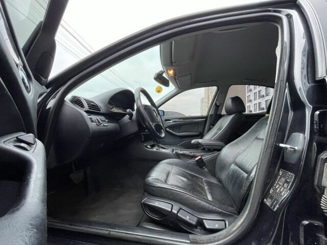 Черный БМВ 3 Серия, объемом двигателя 1.9 л и пробегом 300 тыс. км за 3333 $, фото 4 на Automoto.ua