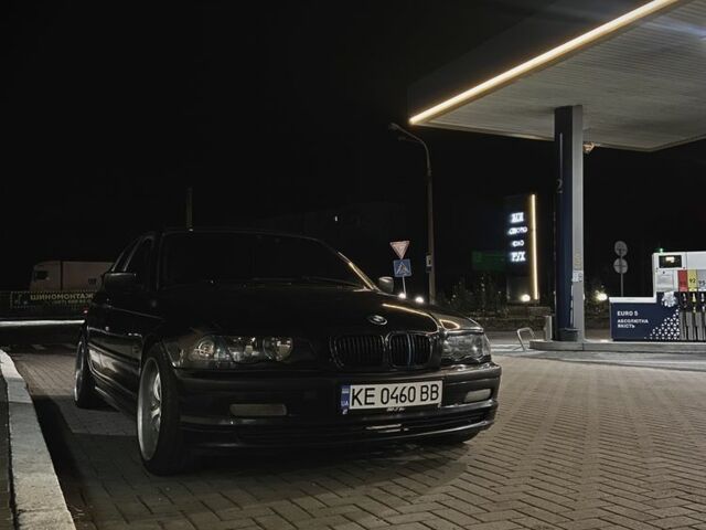 Черный БМВ 3 Серия, объемом двигателя 1.9 л и пробегом 250 тыс. км за 3800 $, фото 12 на Automoto.ua