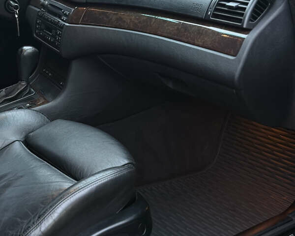 Черный БМВ 3 Серия, объемом двигателя 2.5 л и пробегом 310 тыс. км за 5900 $, фото 17 на Automoto.ua