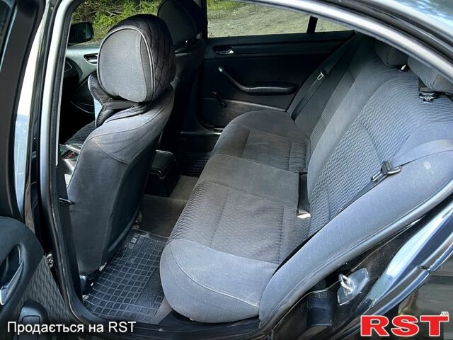 Черный БМВ 3 Серия, объемом двигателя 1.9 л и пробегом 331 тыс. км за 4600 $, фото 7 на Automoto.ua