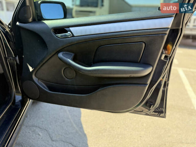 Черный БМВ 3 Серия, объемом двигателя 2 л и пробегом 377 тыс. км за 5500 $, фото 34 на Automoto.ua