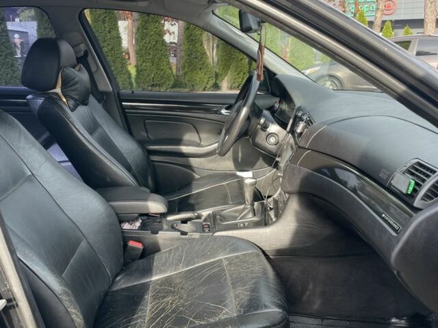 Черный БМВ 3 Серия, объемом двигателя 2 л и пробегом 245 тыс. км за 4800 $, фото 12 на Automoto.ua