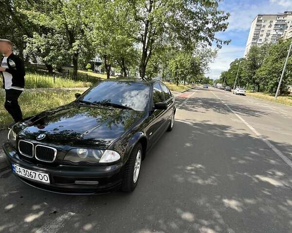 Черный БМВ 3 Серия, объемом двигателя 1.9 л и пробегом 360 тыс. км за 3800 $, фото 4 на Automoto.ua