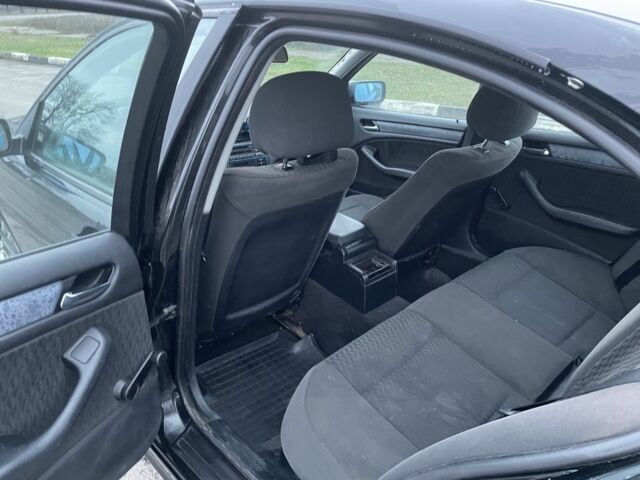 Чорний БМВ 3 Серія, об'ємом двигуна 2 л та пробігом 390 тис. км за 3800 $, фото 7 на Automoto.ua