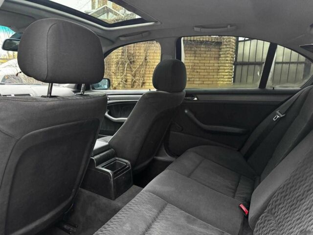 Черный БМВ 3 Серия, объемом двигателя 2 л и пробегом 306 тыс. км за 4190 $, фото 19 на Automoto.ua