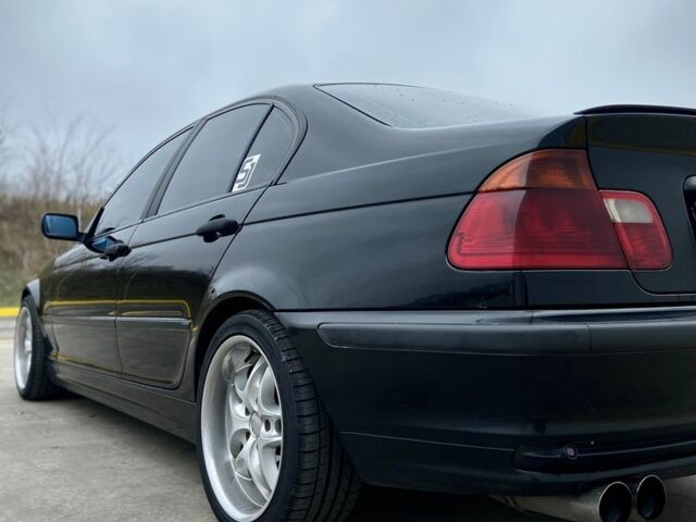 Черный БМВ 3 Серия, объемом двигателя 1.9 л и пробегом 250 тыс. км за 3800 $, фото 7 на Automoto.ua