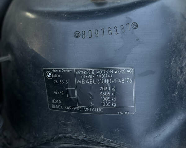 Черный БМВ 3 Серия, объемом двигателя 2.5 л и пробегом 310 тыс. км за 5900 $, фото 26 на Automoto.ua