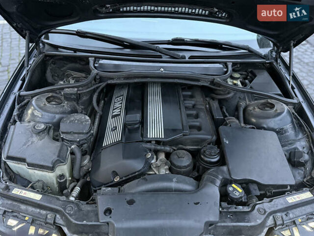 Черный БМВ 3 Серия, объемом двигателя 2.5 л и пробегом 310 тыс. км за 5900 $, фото 24 на Automoto.ua