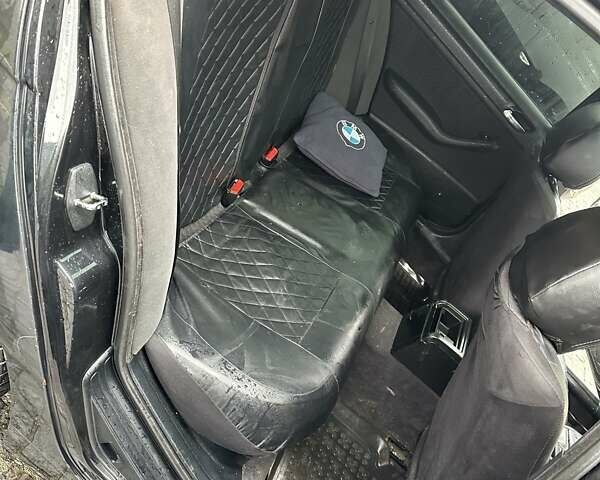 Чорний БМВ 3 Серія, об'ємом двигуна 2 л та пробігом 551 тис. км за 3350 $, фото 12 на Automoto.ua