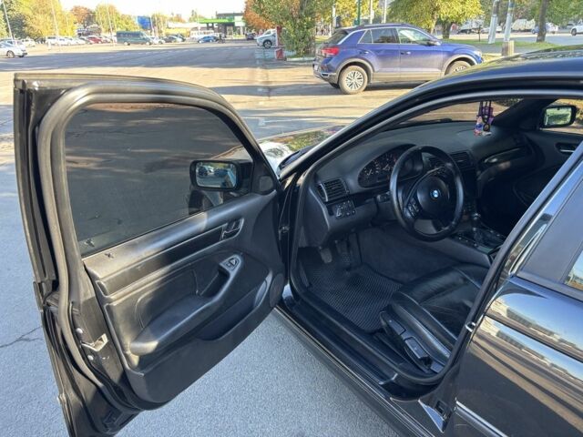 Черный БМВ 3 Серия, объемом двигателя 2 л и пробегом 295 тыс. км за 6500 $, фото 11 на Automoto.ua