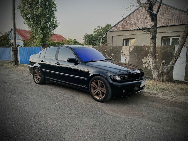 Черный БМВ 3 Серия, объемом двигателя 1.8 л и пробегом 218 тыс. км за 5000 $, фото 7 на Automoto.ua