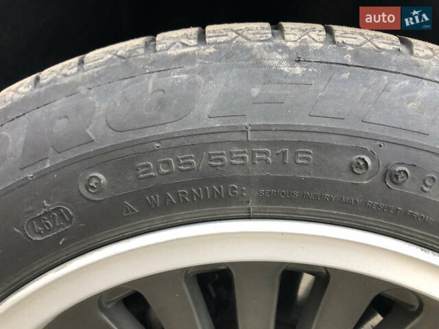 Черный БМВ 3 Серия, объемом двигателя 2 л и пробегом 360 тыс. км за 4750 $, фото 7 на Automoto.ua