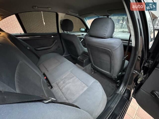 Чорний БМВ 3 Серія, об'ємом двигуна 2 л та пробігом 328 тис. км за 4600 $, фото 36 на Automoto.ua