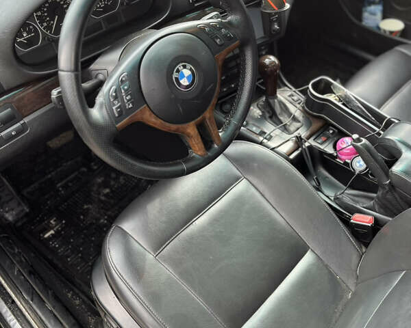 Черный БМВ 3 Серия, объемом двигателя 3 л и пробегом 311 тыс. км за 7000 $, фото 4 на Automoto.ua