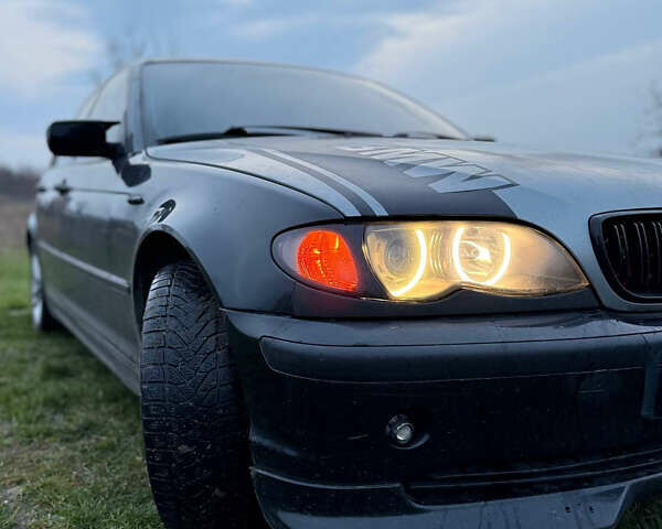 Черный БМВ 3 Серия, объемом двигателя 2 л и пробегом 450 тыс. км за 4100 $, фото 1 на Automoto.ua