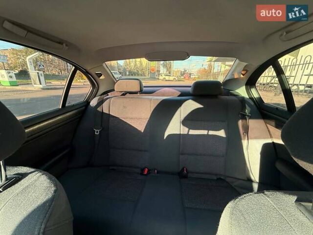 Чорний БМВ 3 Серія, об'ємом двигуна 1.9 л та пробігом 292 тис. км за 5500 $, фото 14 на Automoto.ua