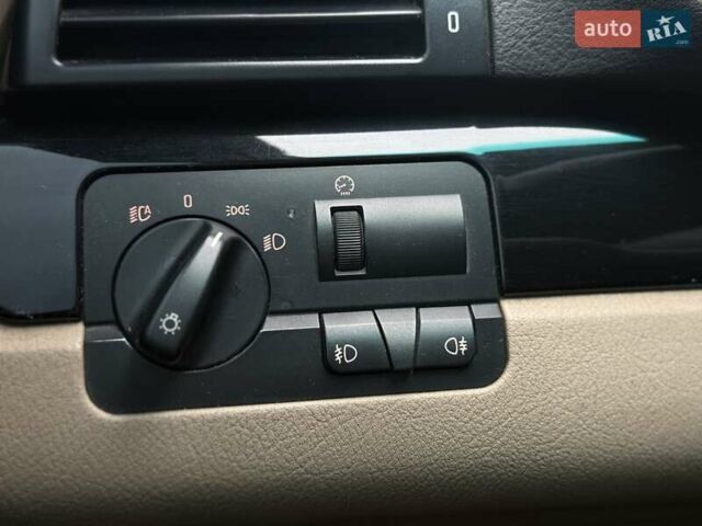 Черный БМВ 3 Серия, объемом двигателя 2.2 л и пробегом 315 тыс. км за 4990 $, фото 13 на Automoto.ua