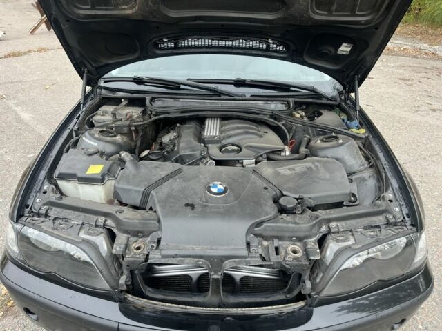 Чорний БМВ 3 Серія, об'ємом двигуна 1.8 л та пробігом 250 тис. км за 2800 $, фото 6 на Automoto.ua