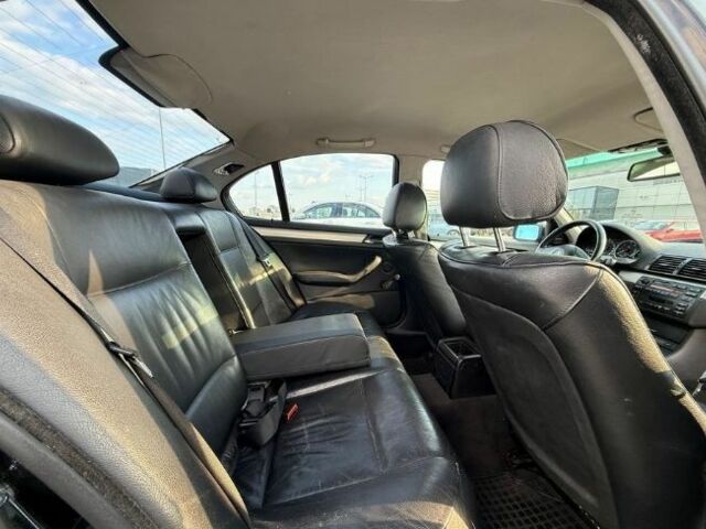 Черный БМВ 3 Серия, объемом двигателя 2 л и пробегом 365 тыс. км за 1900 $, фото 7 на Automoto.ua