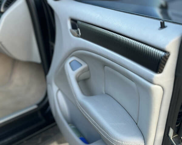 Черный БМВ 3 Серия, объемом двигателя 2 л и пробегом 230 тыс. км за 6300 $, фото 22 на Automoto.ua