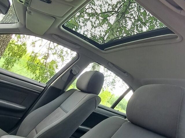 Черный БМВ 3 Серия, объемом двигателя 2 л и пробегом 267 тыс. км за 4300 $, фото 7 на Automoto.ua