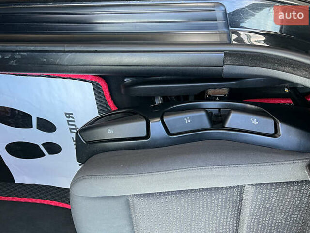 Черный БМВ 3 Серия, объемом двигателя 1.8 л и пробегом 210 тыс. км за 5300 $, фото 23 на Automoto.ua