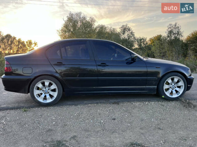 Черный БМВ 3 Серия, объемом двигателя 1.8 л и пробегом 350 тыс. км за 3700 $, фото 5 на Automoto.ua
