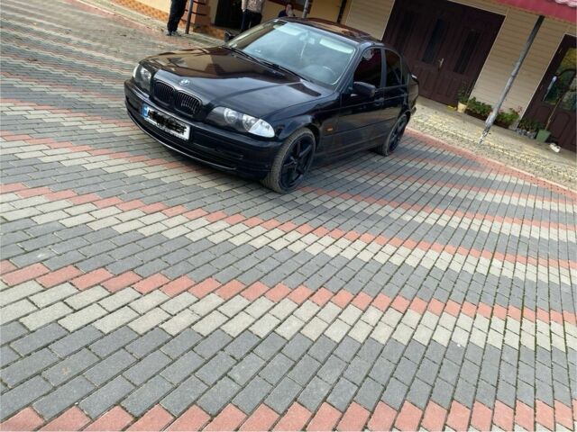 Черный БМВ 3 Серия, объемом двигателя 1.8 л и пробегом 128 тыс. км за 4300 $, фото 10 на Automoto.ua