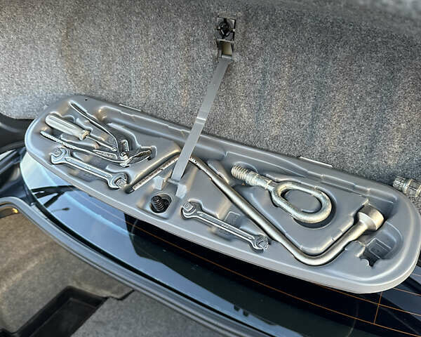 Черный БМВ 3 Серия, объемом двигателя 2 л и пробегом 230 тыс. км за 6300 $, фото 14 на Automoto.ua