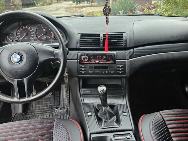 Черный БМВ 3 Серия, объемом двигателя 1.8 л и пробегом 270 тыс. км за 5000 $, фото 15 на Automoto.ua