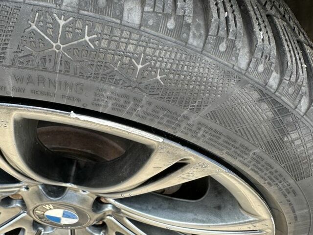 Чорний БМВ 3 Серія, об'ємом двигуна 2 л та пробігом 230 тис. км за 2999 $, фото 9 на Automoto.ua