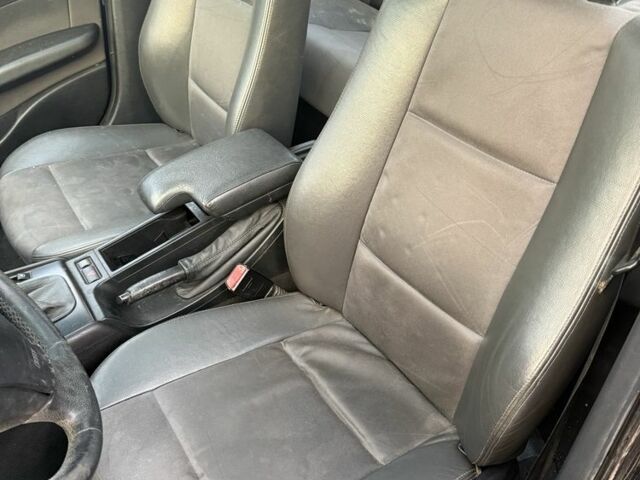 Чорний БМВ 3 Серія, об'ємом двигуна 0 л та пробігом 2 тис. км за 500 $, фото 2 на Automoto.ua